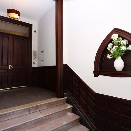 Stylish Studio On Newbury St #3 Бостън Екстериор снимка