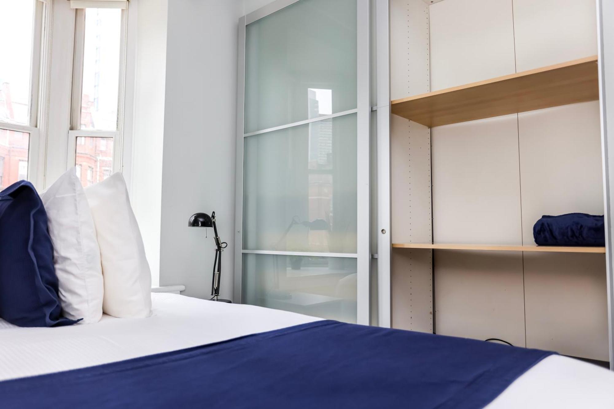Stylish Studio On Newbury St #3 Бостън Екстериор снимка