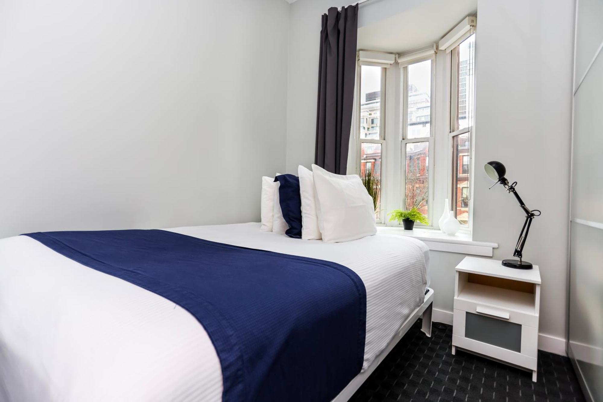 Stylish Studio On Newbury St #3 Бостън Екстериор снимка